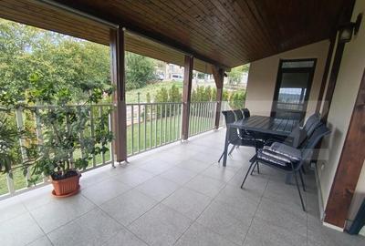 Casa cu 3 camere in suprafa?a de 122 mp ?i un teren de 5 - 14