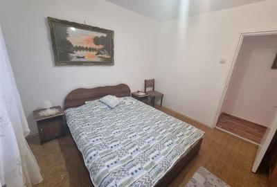 Apartament cu trei camere Apartament cu trei camere - 8