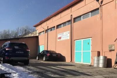 Spațiu comercial, de 600 mp, în Central - 3