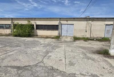 Spațiu comercial, de 200 mp, în Central - 8