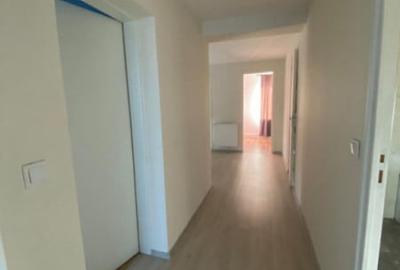 Casă cu 5 camere cu Teren 6880 Mp în Tămaia - 5