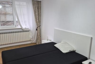 Inchiriez garsoniera Tiglina 1 - 3