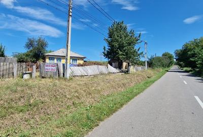 Casa+teren 1.626 mp loc Zapodia- Traian-40 m deschidere la strada - 2