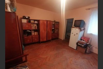 Casă cu 3 camere cu Canalizare în Central - 17