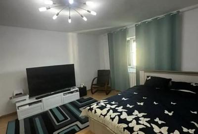 Garsonieră decomandată în Școlilor - 2