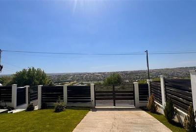 Casa tip duplex cu panorama superba asupra lacului Rediu - 23