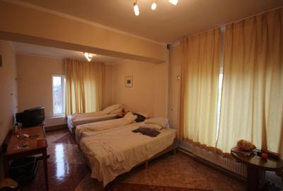 Vila  destinatie camin batrani - 10