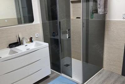 Apartament cu 2 camere decomandat în Turnișor - 2