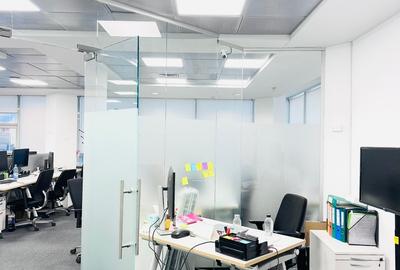 Birou, de 296.20001220703 mp, în Victoriei - 14