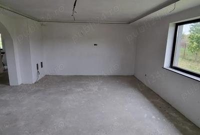Casa noua + teren 1300 mp | comuna Parte?tii de Jos, jud. Suceava - 5