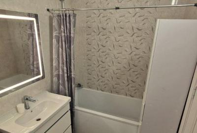 Apartament cu 2 camere decomandat în Florești