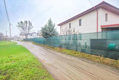 Teren de 1018 mp, în Domnești - 3