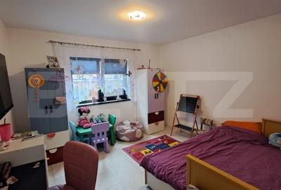 Casa parter cu priveliste spre munte,singur in curte - 8