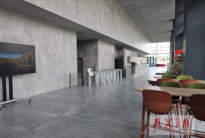 Birou, de 21,347 mp, în Politehnica - 12
