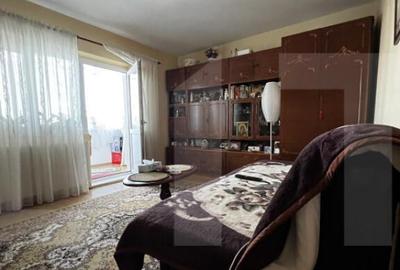 Garsonieră decomandată, mobilată în Buziașului