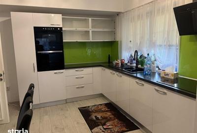 Casă cu 5 camere cu Teren 300 Mp în Florești - 3