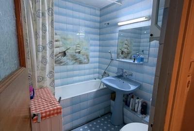 Apartament cu 4 camere decomandat, mobilat în Crângași - 12
