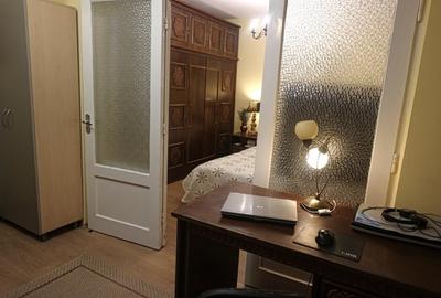 Apartament cu 5 camere decomandat în Aurel Vlaicu - 9