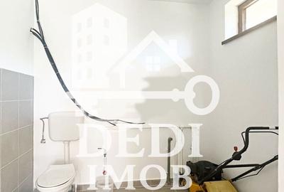 Casă cu 3 camere decomandat cu Teren 300 Mp în Sânmartin - 6