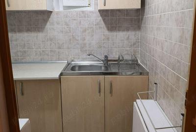 Garsonieră în Titan - 3