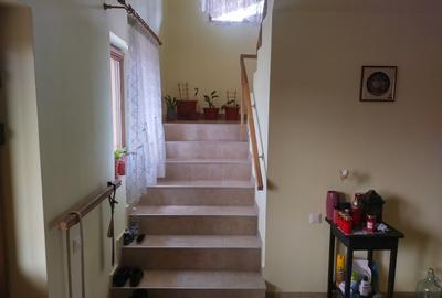 Proprietar vand  casa Sanpetru - 5