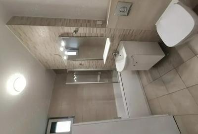 Spațiu comercial, de 50 mp, în Central - 5