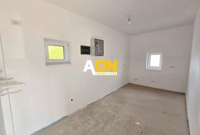 Casă individuală cu 4 camere cu Canalizare în Micești - 8