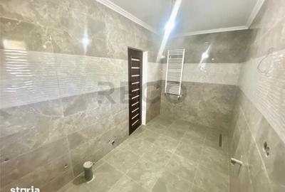 Casă cu 5 camere cu Teren 521 Mp în Borș - 12