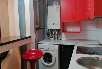 Garsonieră decomandată în Central - 1