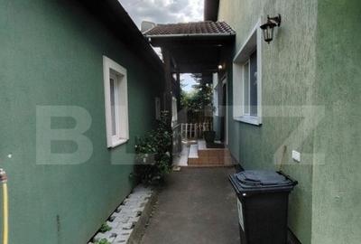 Casa deosebita cu 3 camere si spatiu comercial in Sangeorgiu - 1