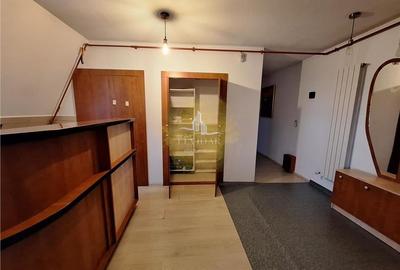 Apartament 4 camere - Torontal - Mansarda - 12