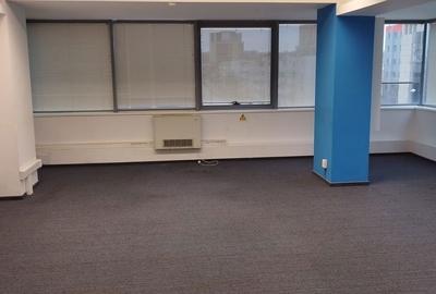 Spațiu comercial, de 250 mp, în Bucșinescu - 3