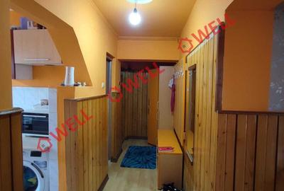 De vânzare apartament cu trei camere în Cătălina! - 10