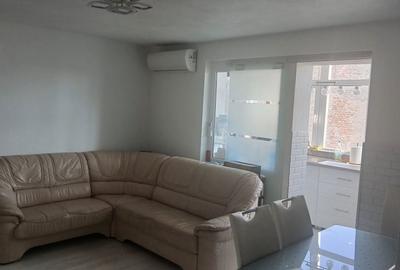 Apartament cu 2 camere decomandat în Central - 3