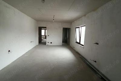 Casă cu 4 camere în Central - 3