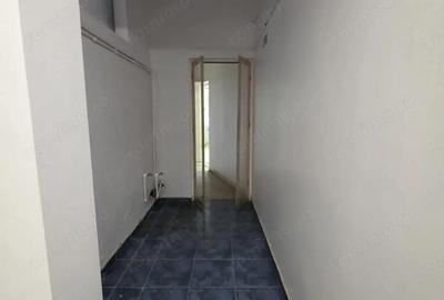 Spațiu comercial, de 122 mp, în Tineretului - 2