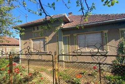 Casă de vânzare, 5 Camere, 160 mp, Carei - 4