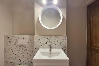 Apartament cu 3 camere decomandat în Exterior Vest - 3