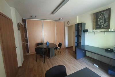 Apartament cu 2 camere semidecomandat în Magheru - 1