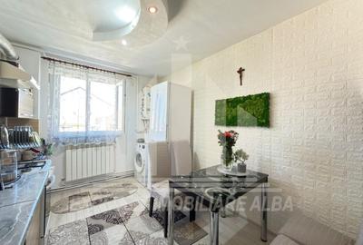 Apartament cu 2 camere semidecomandat, mobilat în Cetate - 3