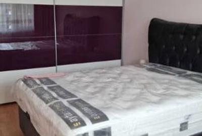 Apartament cu 3 camere decomandat în Tineretului - 1