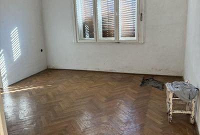 Casă cu 3 camere cu Teren 1000 Mp în Central - 6