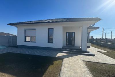 Casă cu 4 camere în Central - 8