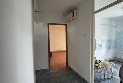 Apartament 3 camere decomandat, zona piață - 12