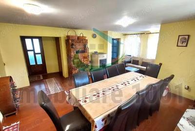 Casă cu 4 camere cu Teren 2431 Mp în Curtuiușu Mare - 14