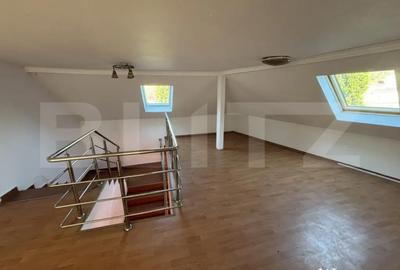 Spațiu comercial, de 330 mp, în Central - 8
