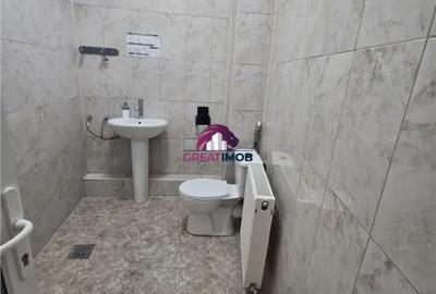 Apartament cu 3 camere semidecomandat în Obor - 1