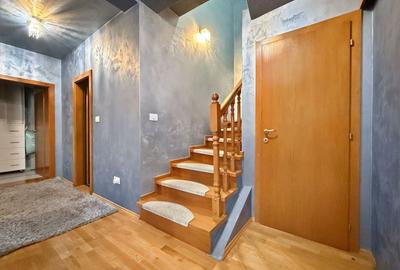 Casă individuală cu 10 camere cu Canalizare în Fratelia - 8