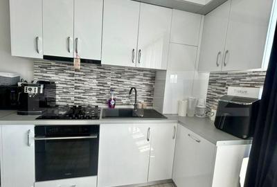 Apartament cu 3 camere în Central - 2