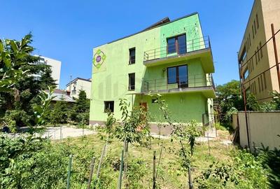 Casă individuală cu 19 camere cu Canalizare în Iancului - 22